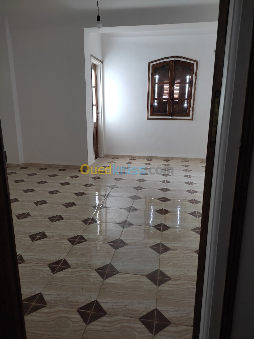 Location Appartement F3 Biskra Biskra