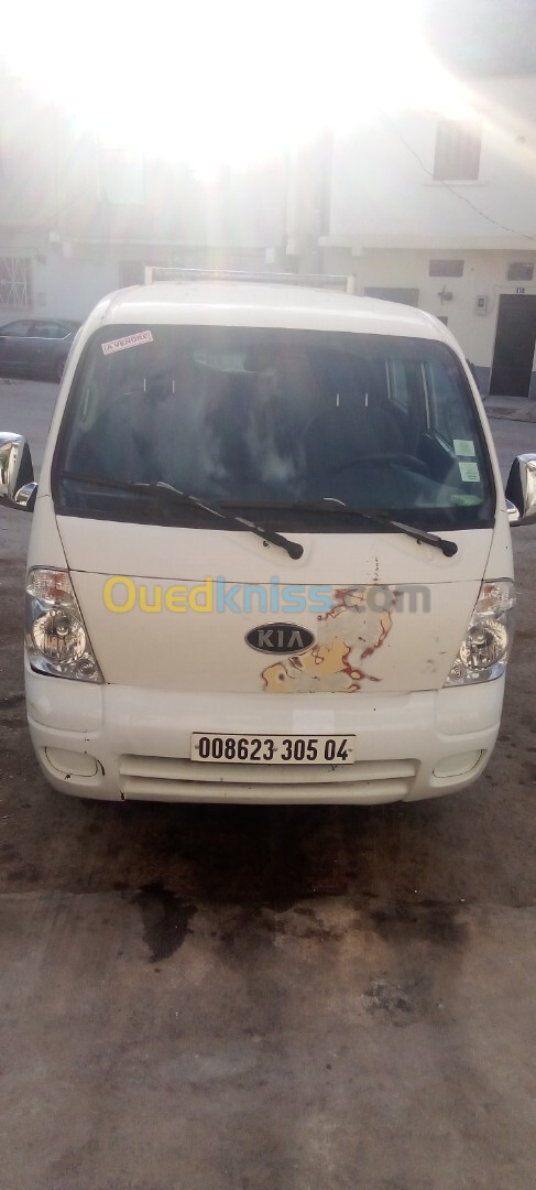 Kia Kia 2700 2005