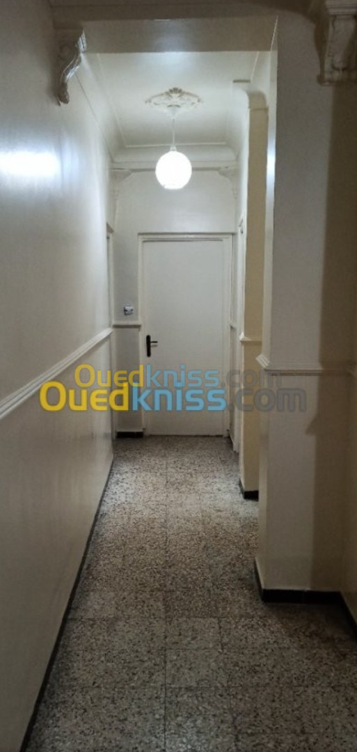 Location Appartement F3 Alger Kouba