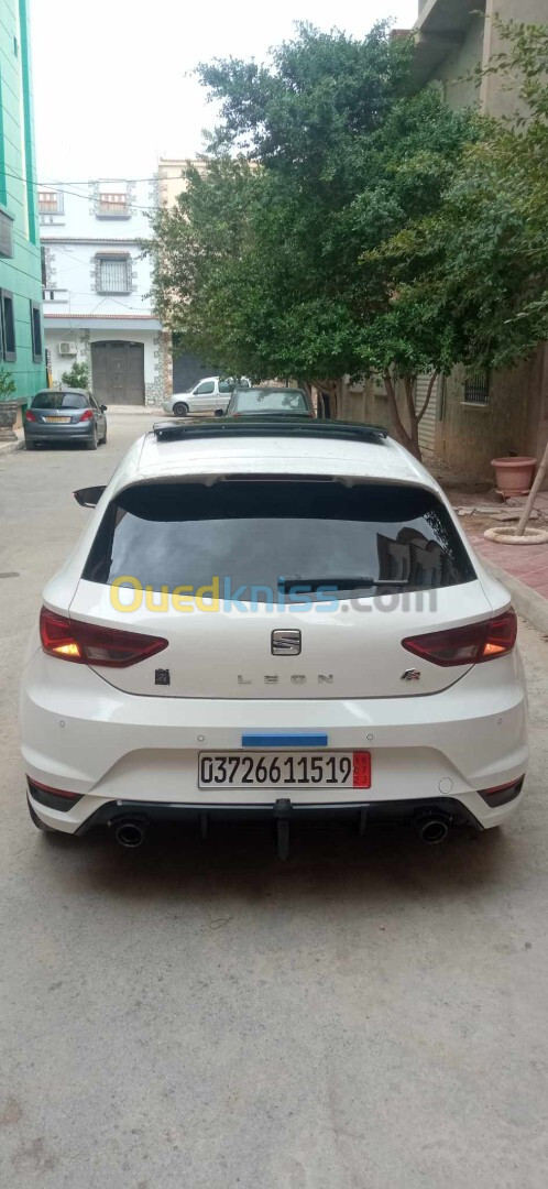 Seat Leon 2015 LINEA R+