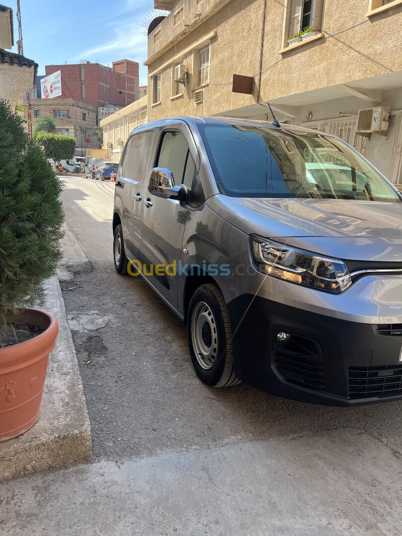 Fiat Doblo 2023 itally