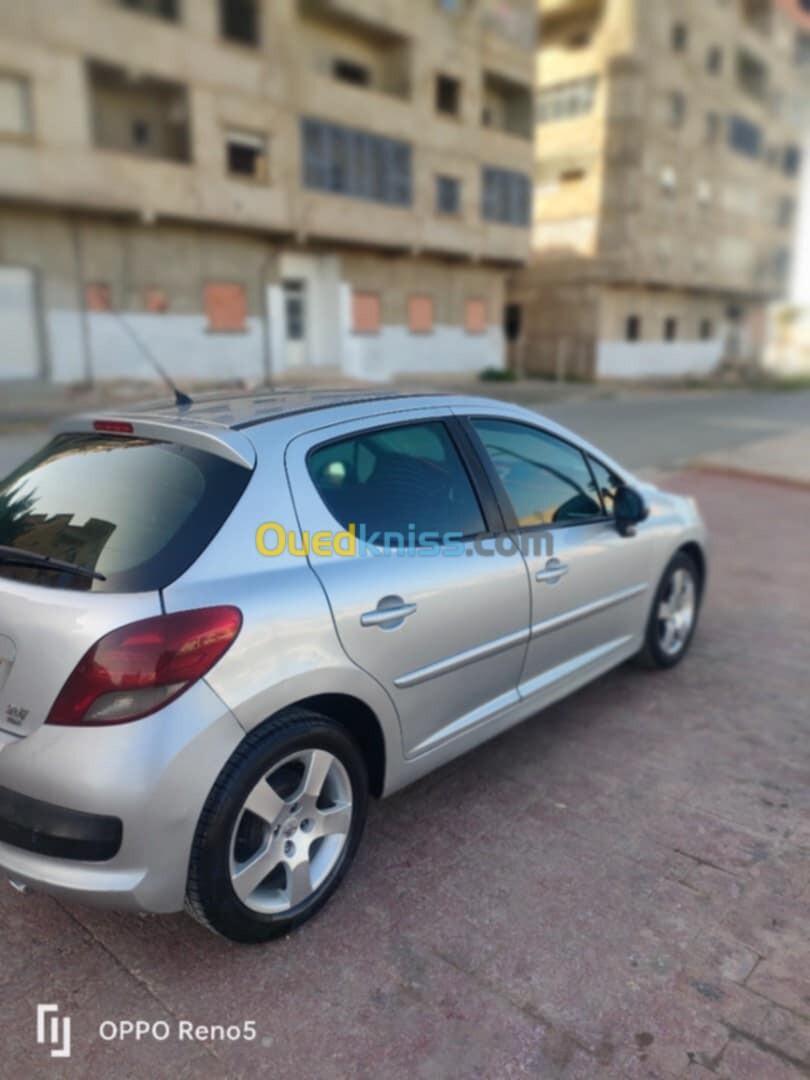 Peugeot 207 2011 Sportium