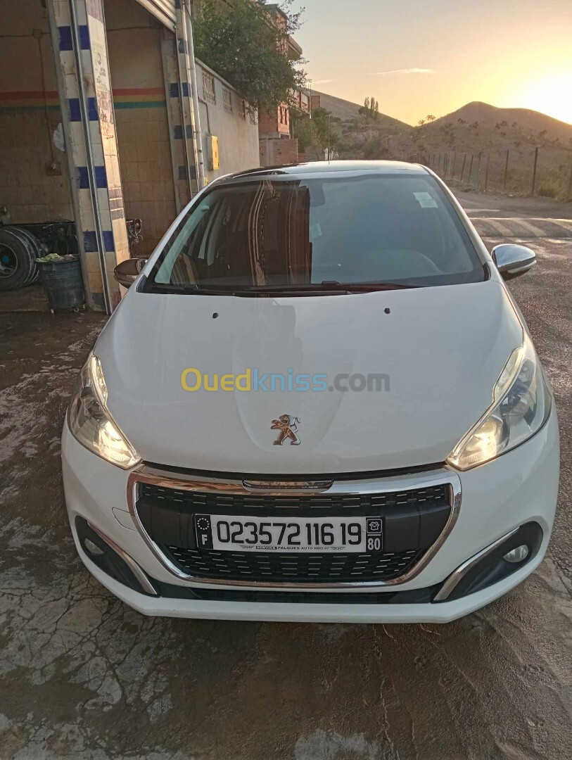 Peugeot 208 2016 Allure Facelift