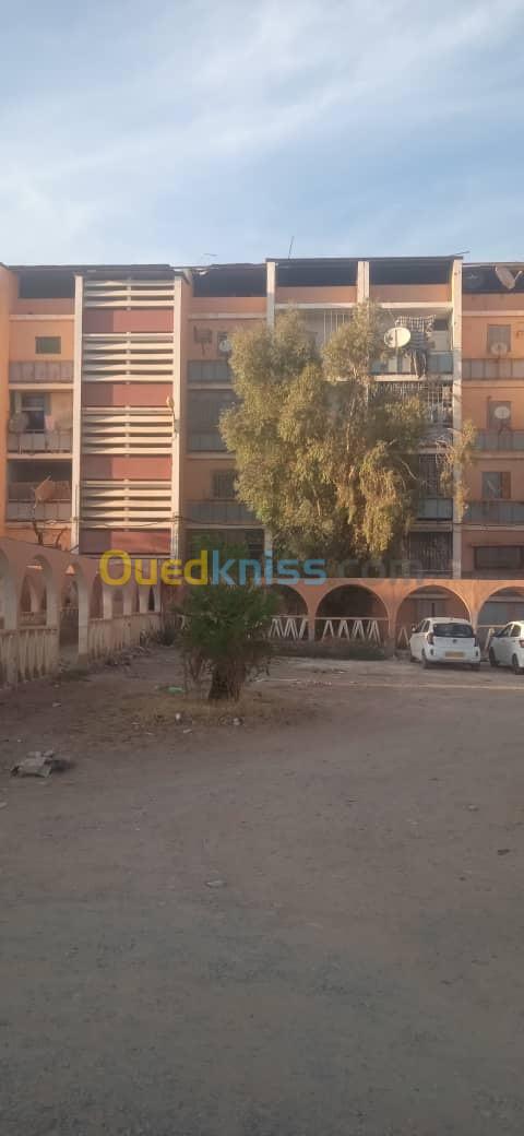 Vente Appartement F3 Bechar Bechar