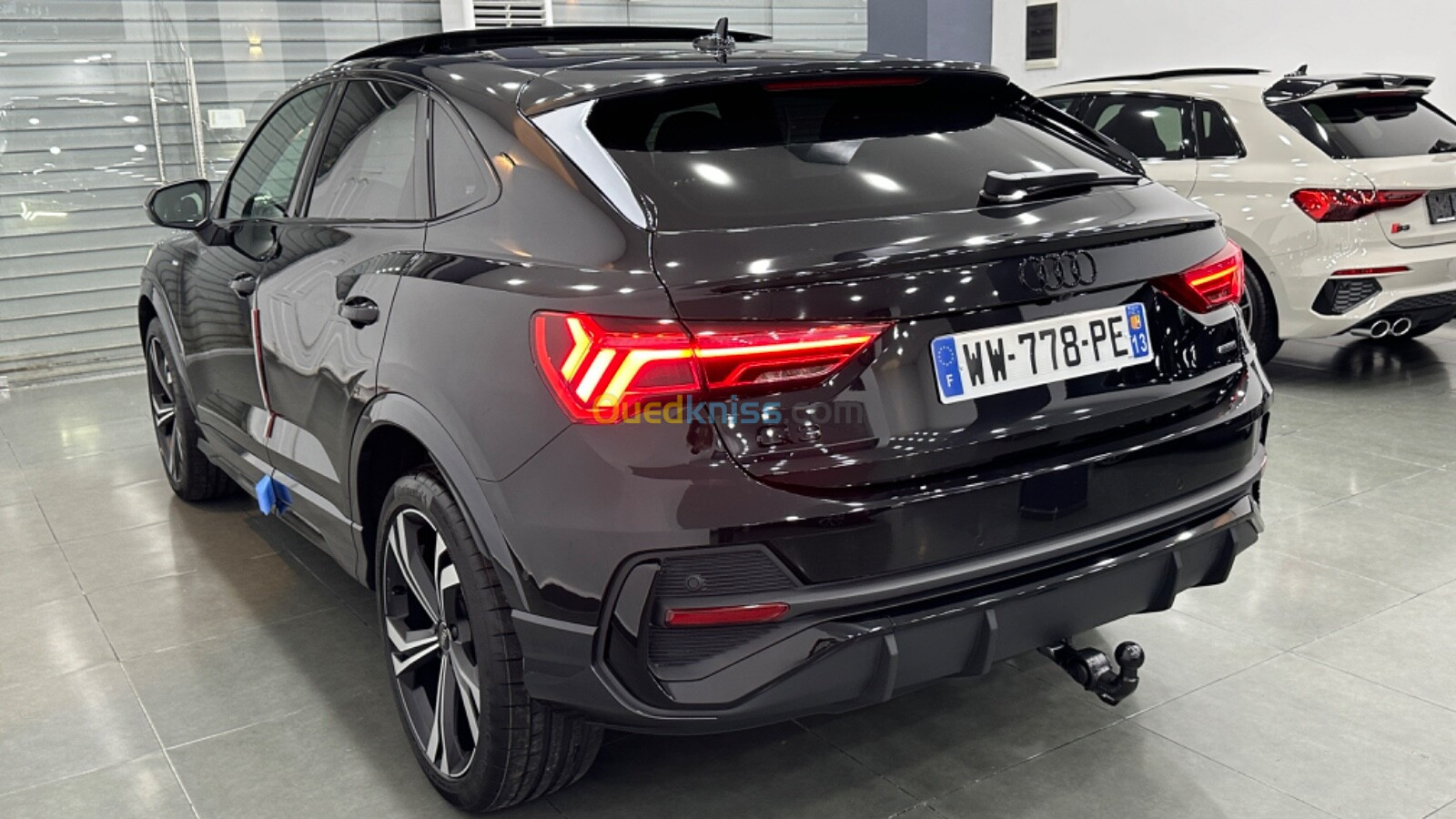 Audi Q3 2024 SLINE BLACK