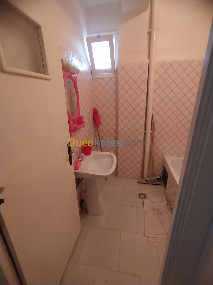 Location vacances Appartement F2 Jijel Ziama mansouriah