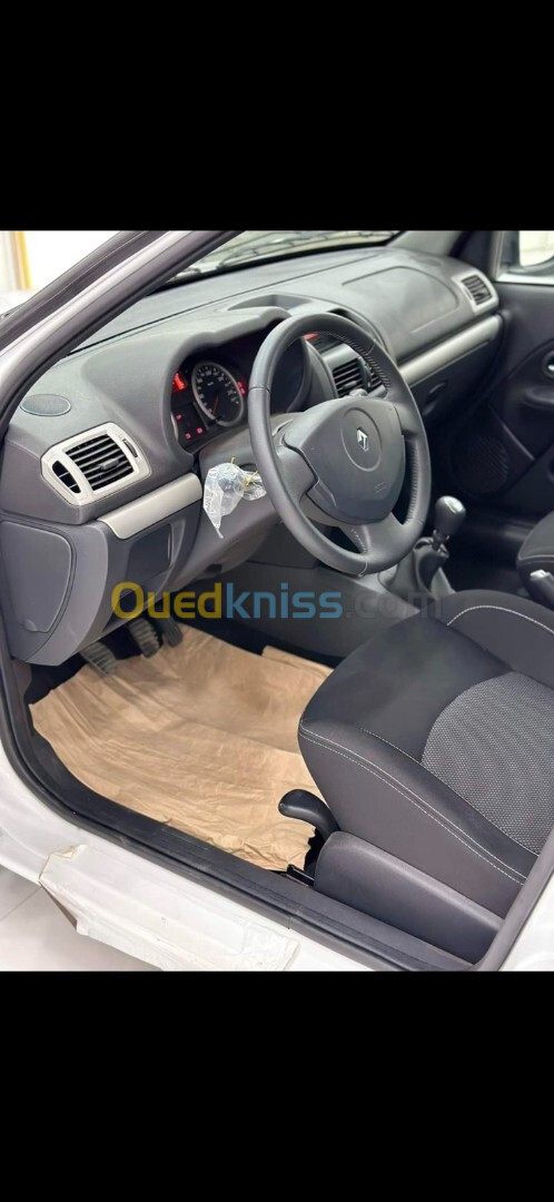 Renault Clio Campus 2015 Clio Campus