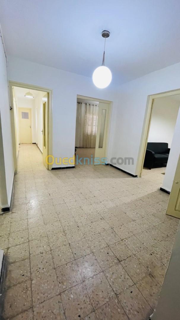 Location Appartement F4 Alger Cheraga