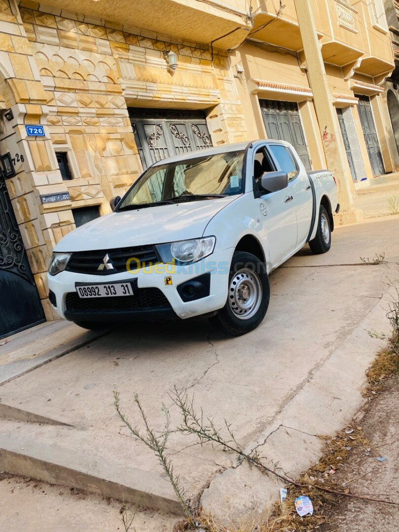 Mitsubishi L200 2013 L200