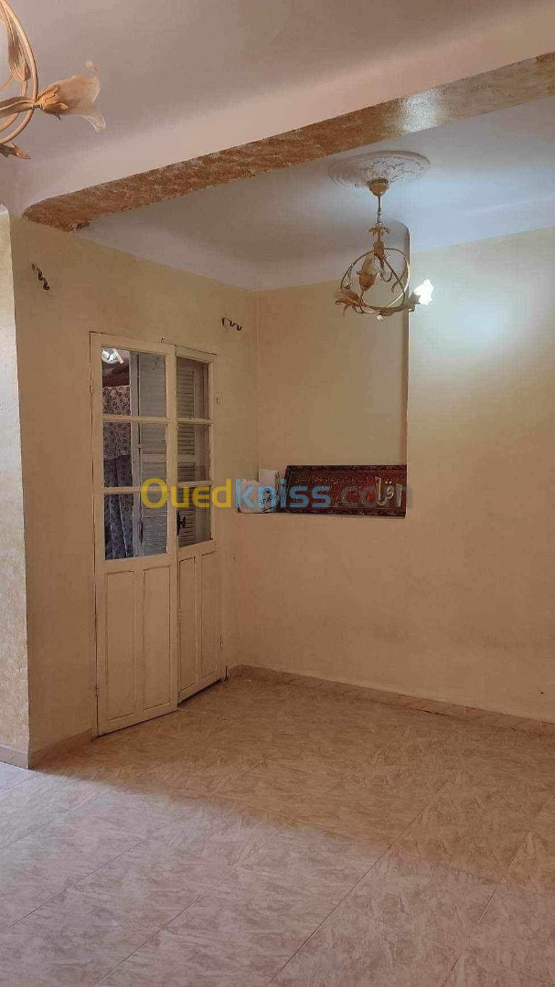 Vente Appartement F3 Tiaret Tiaret