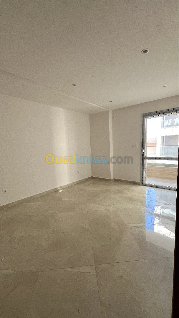 Vente Appartement F4 Alger El achour