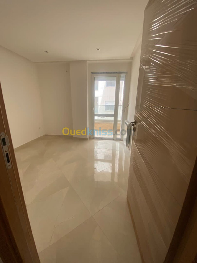 Vente Appartement F5 Alger El achour