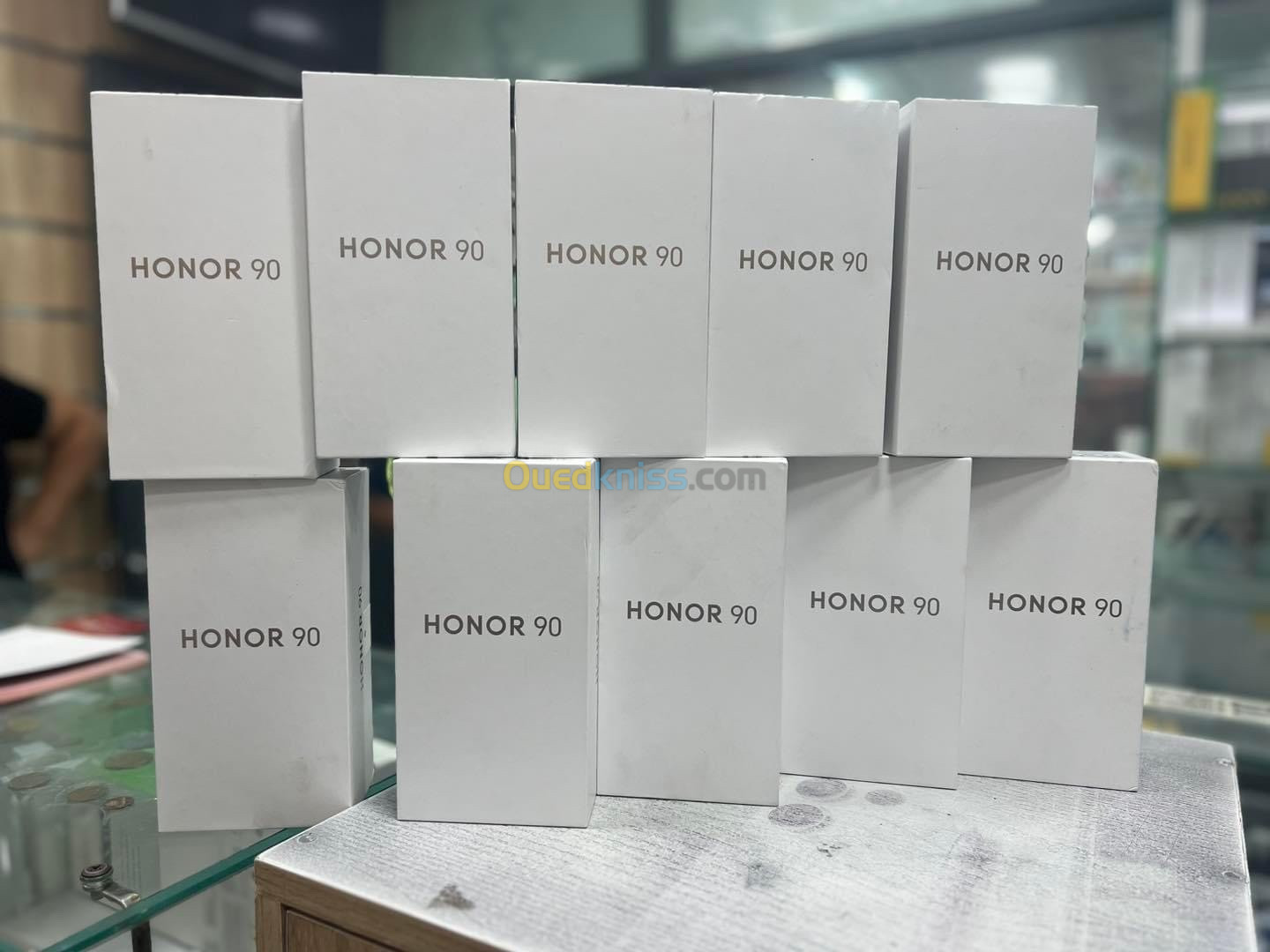 Honor 90