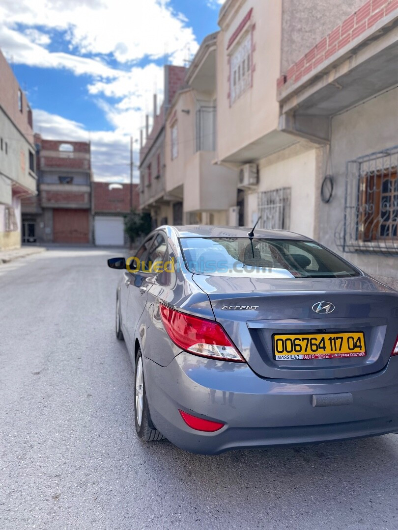 Hyundai Accent RB  5 portes 2017 