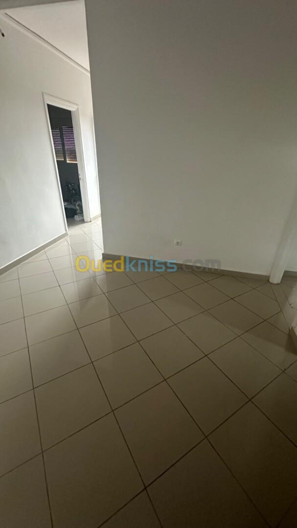 Vente Appartement F3 Oran Ain el turck