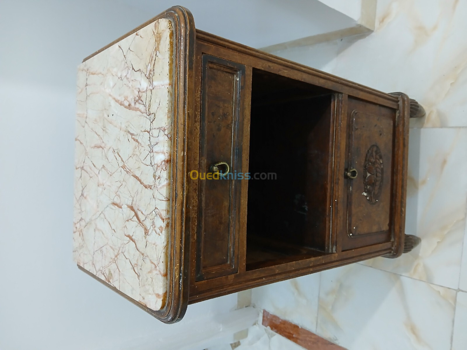 Armoire + buffet + miroir + commode 