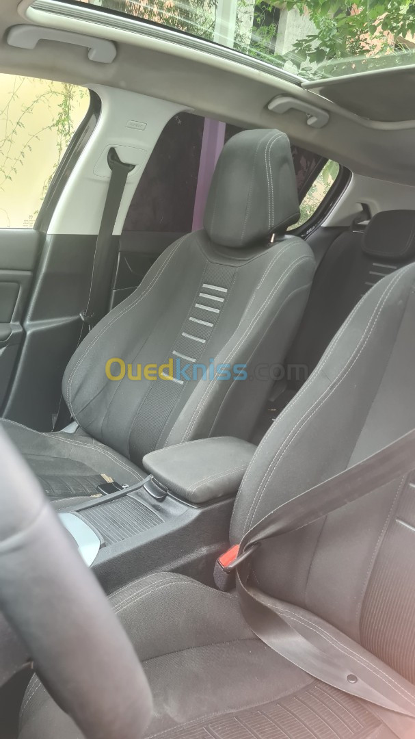 Peugeot 308 2015 Allure