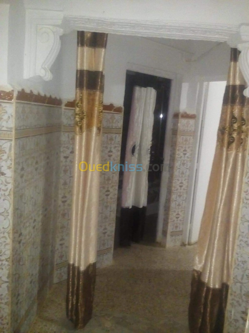 Vente Appartement F2 Bechar Bechar