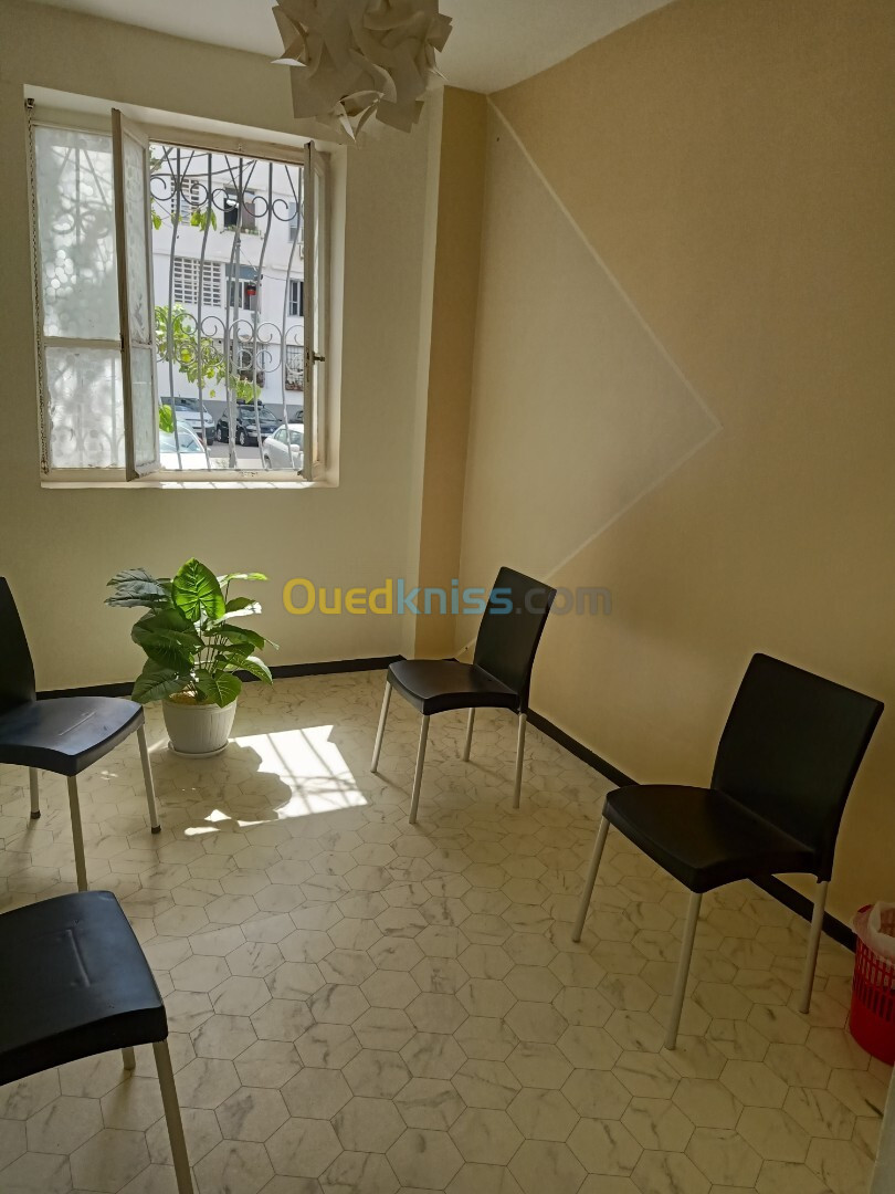 Location Appartement F4 Alger Kouba