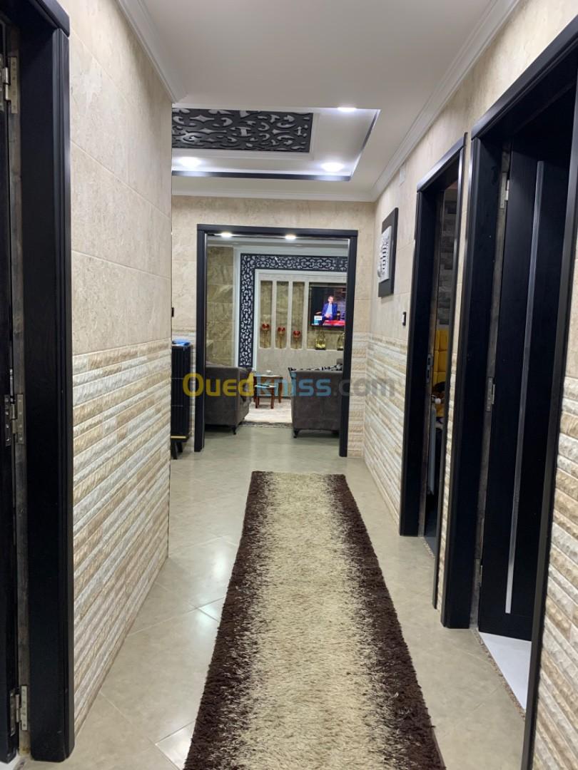 Vente Appartement F6 Alger Bouzareah