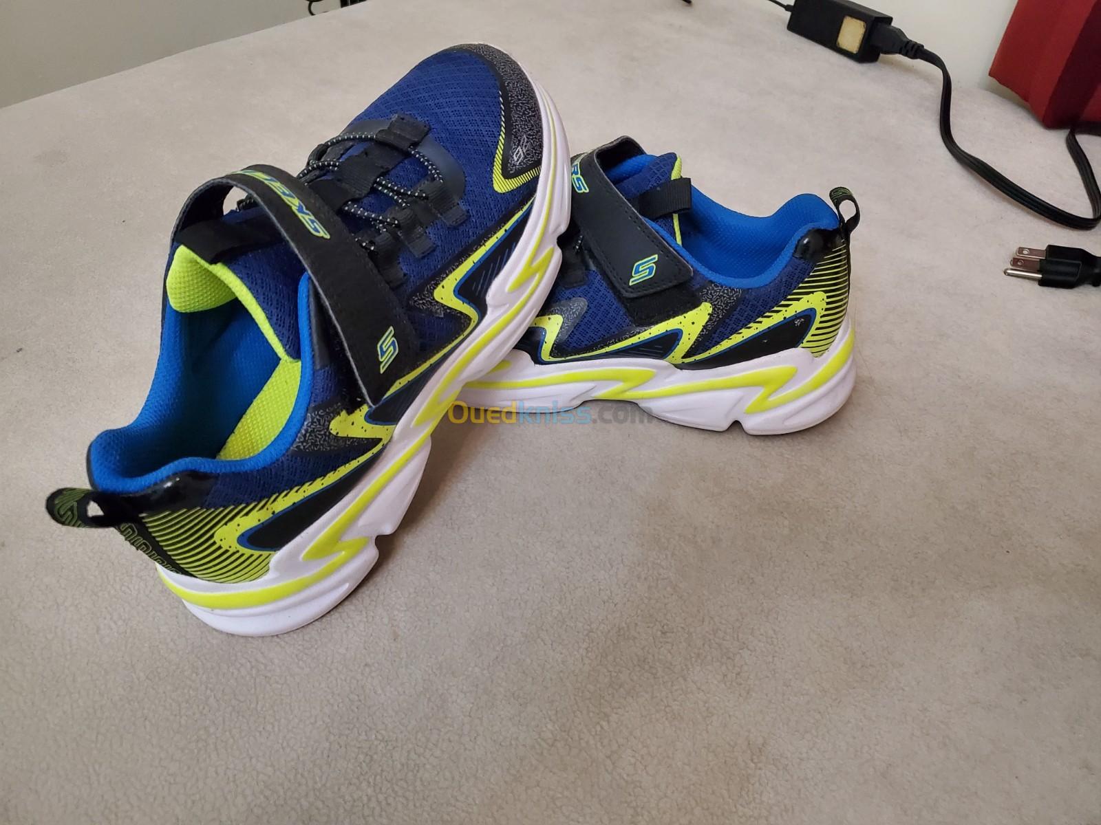 Skechers wavetronic