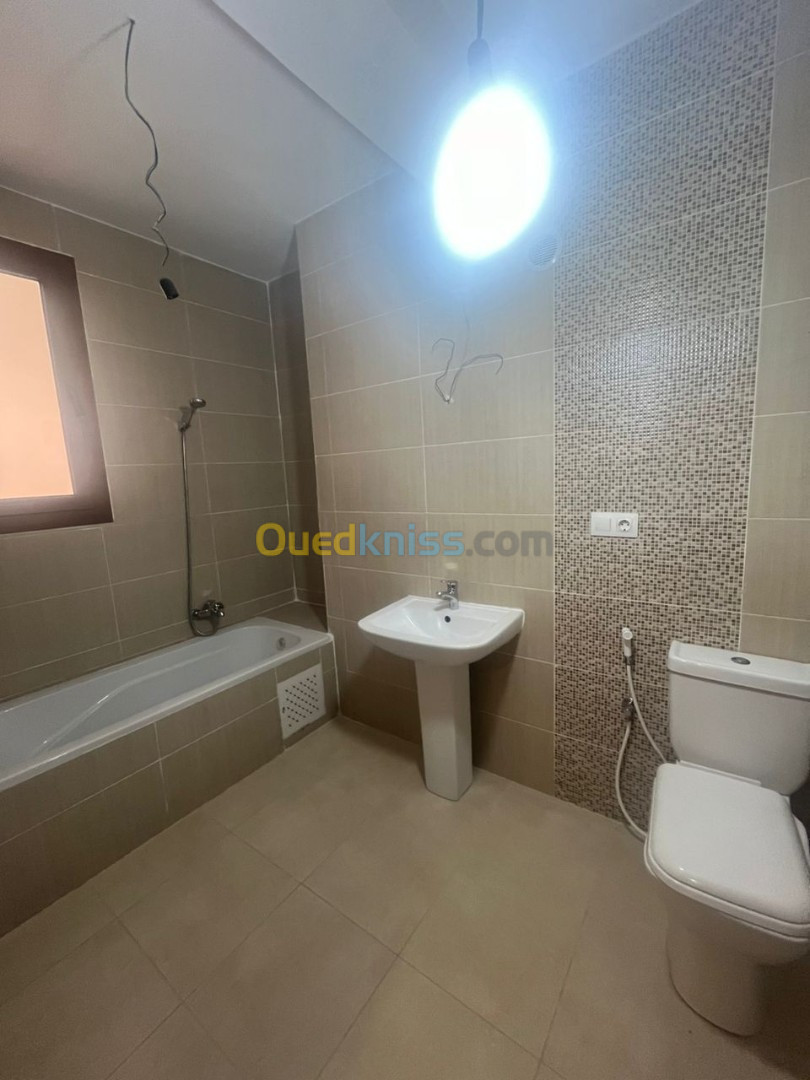 Vente Appartement F7 Alger El achour