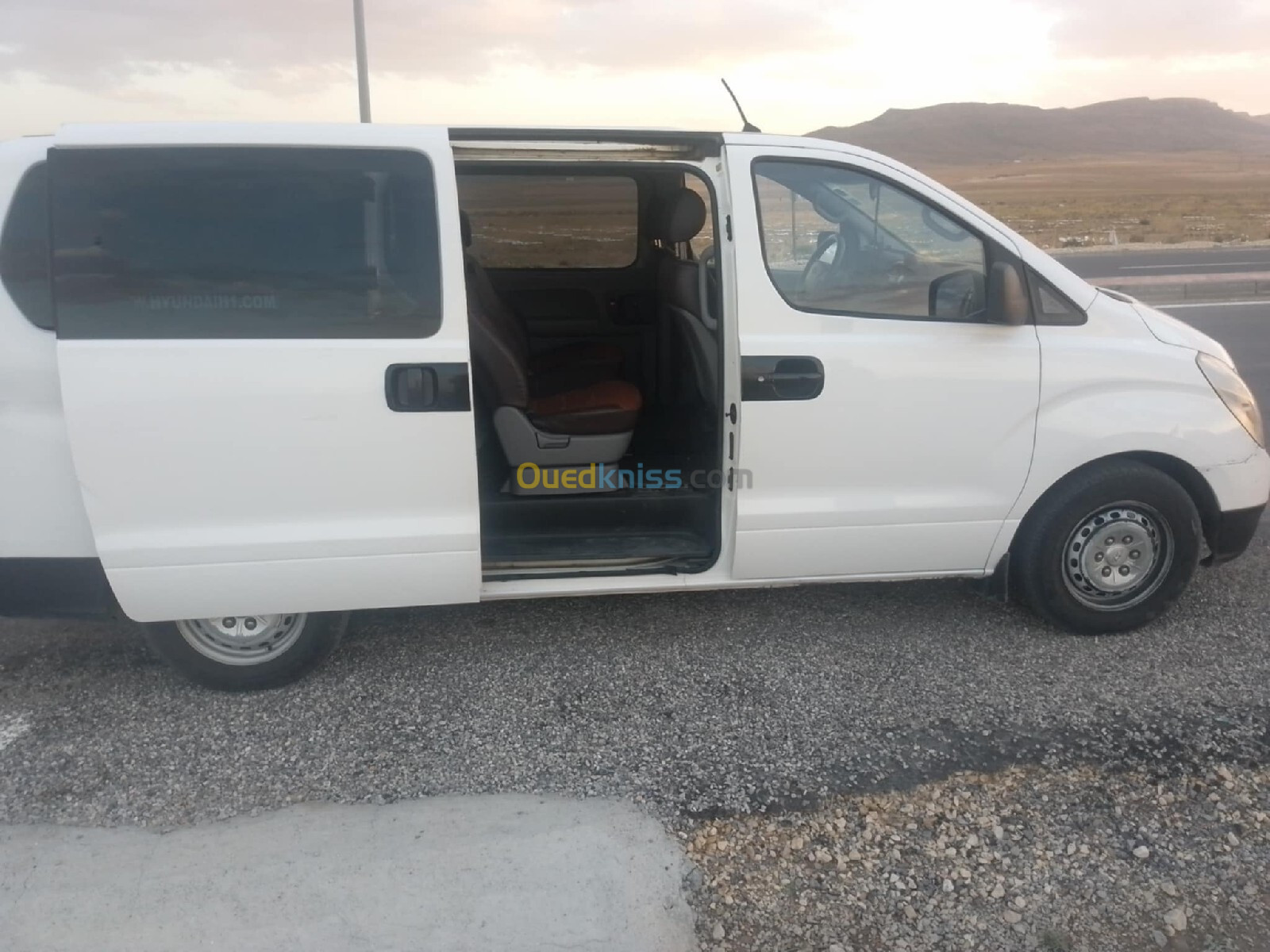 Hyundai H1 2013 Vitré 12 places