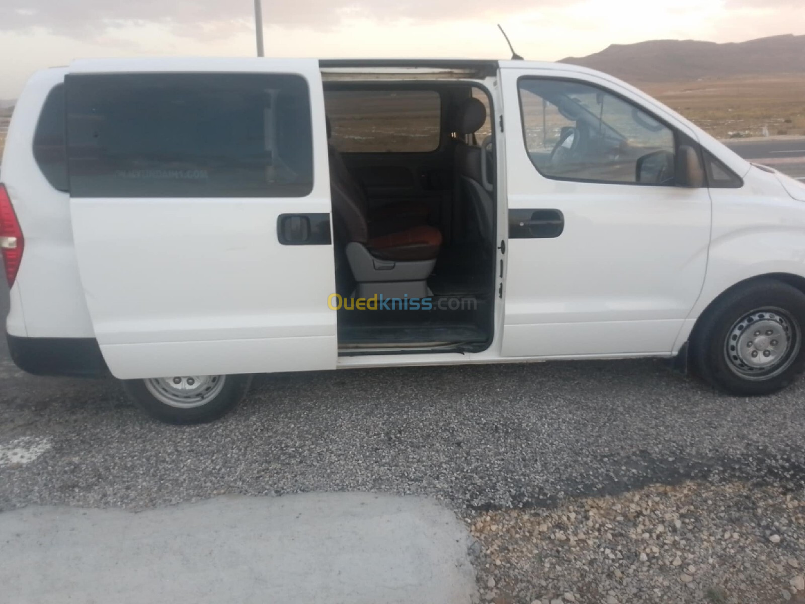 Hyundai H1 2013 Vitré 12 places