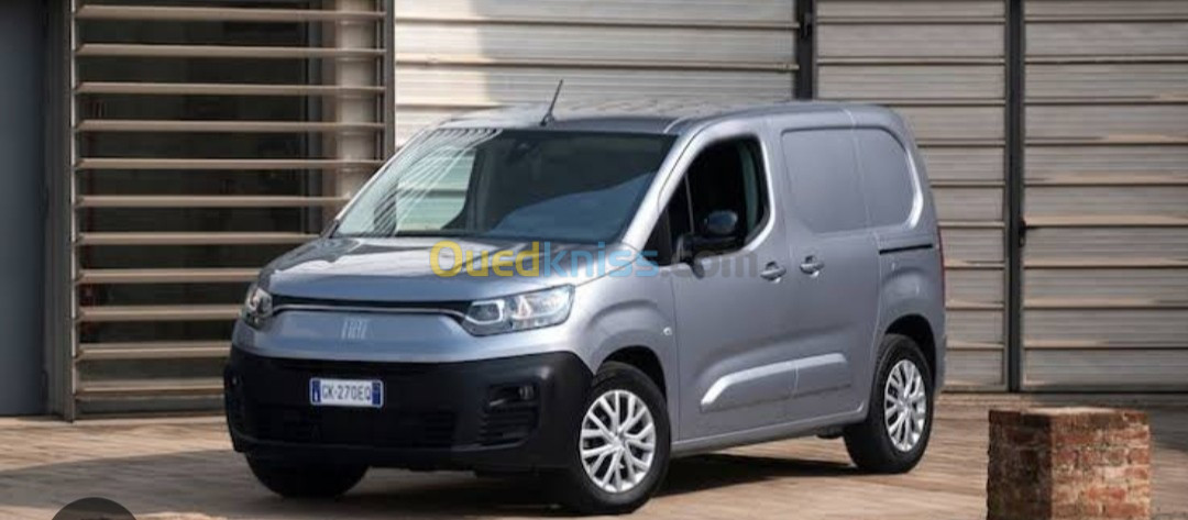 Fiat doblo 2023 2023