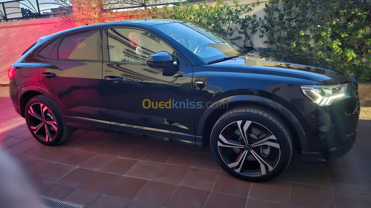 Audi Q3 2024 Sline