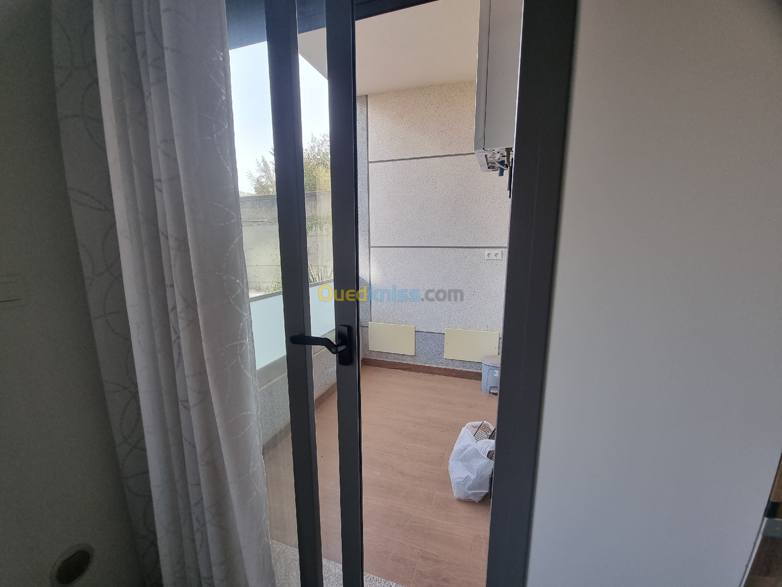 Location Appartement F3 Alger Hydra