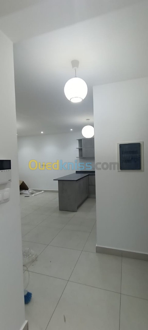 Location Appartement F3 Alger Hydra