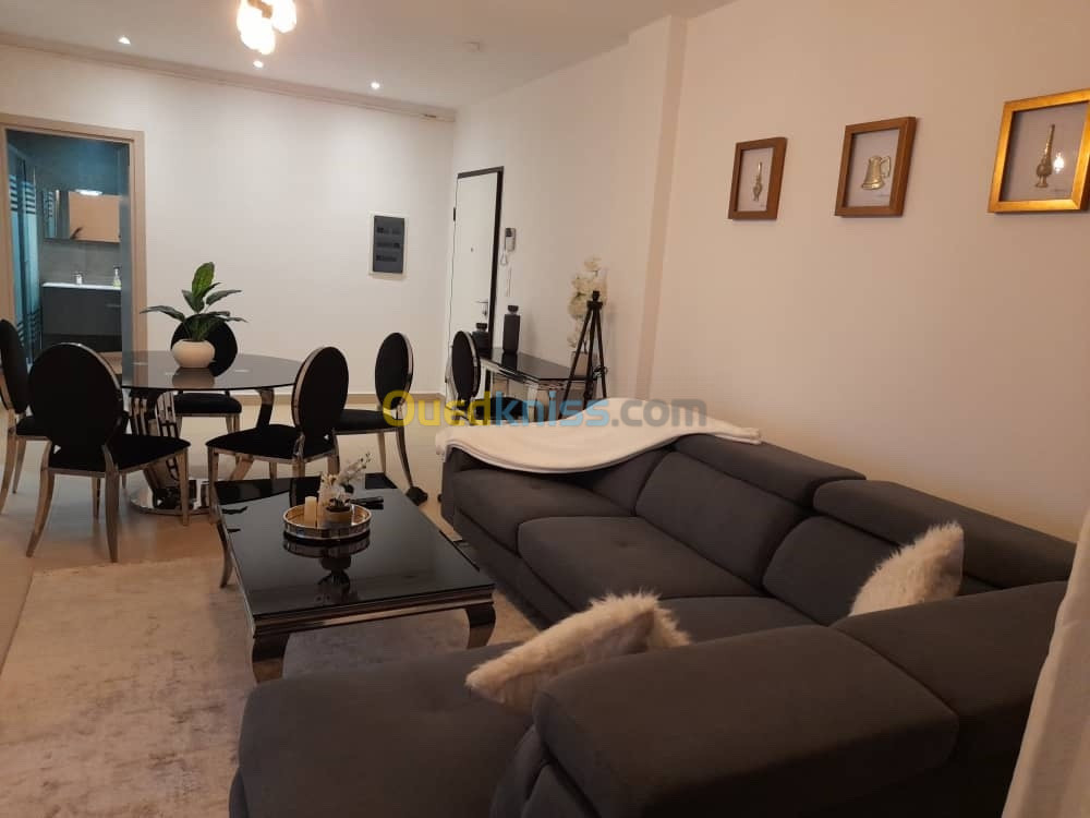 Location Appartement F4 Alger Hydra