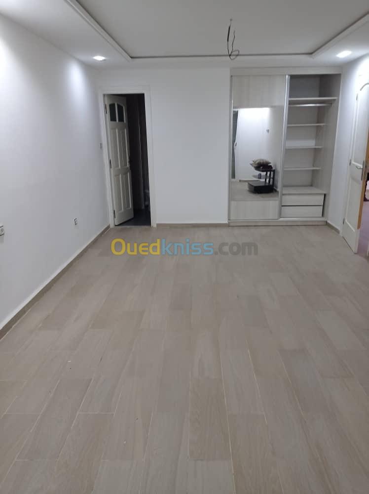 Location Appartement F4 Alger Said hamdine