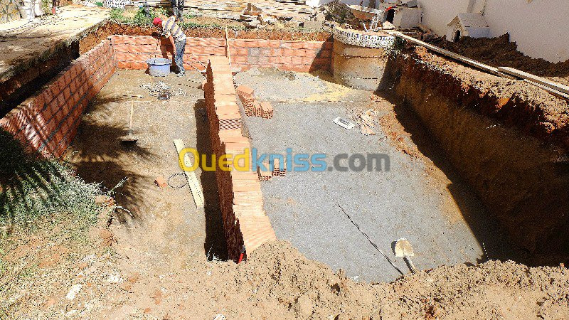 CONSTRUCTION DE PISCINE EN BETON 