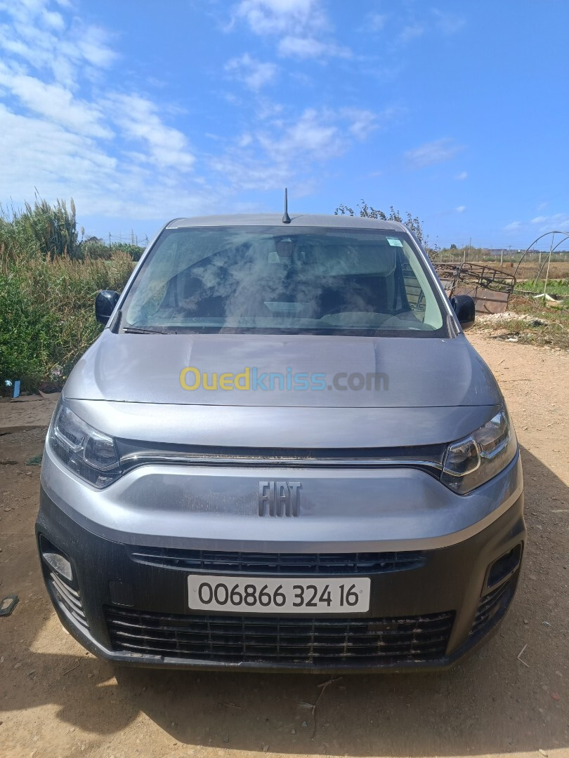 Fiat Doblo 2024 Italie