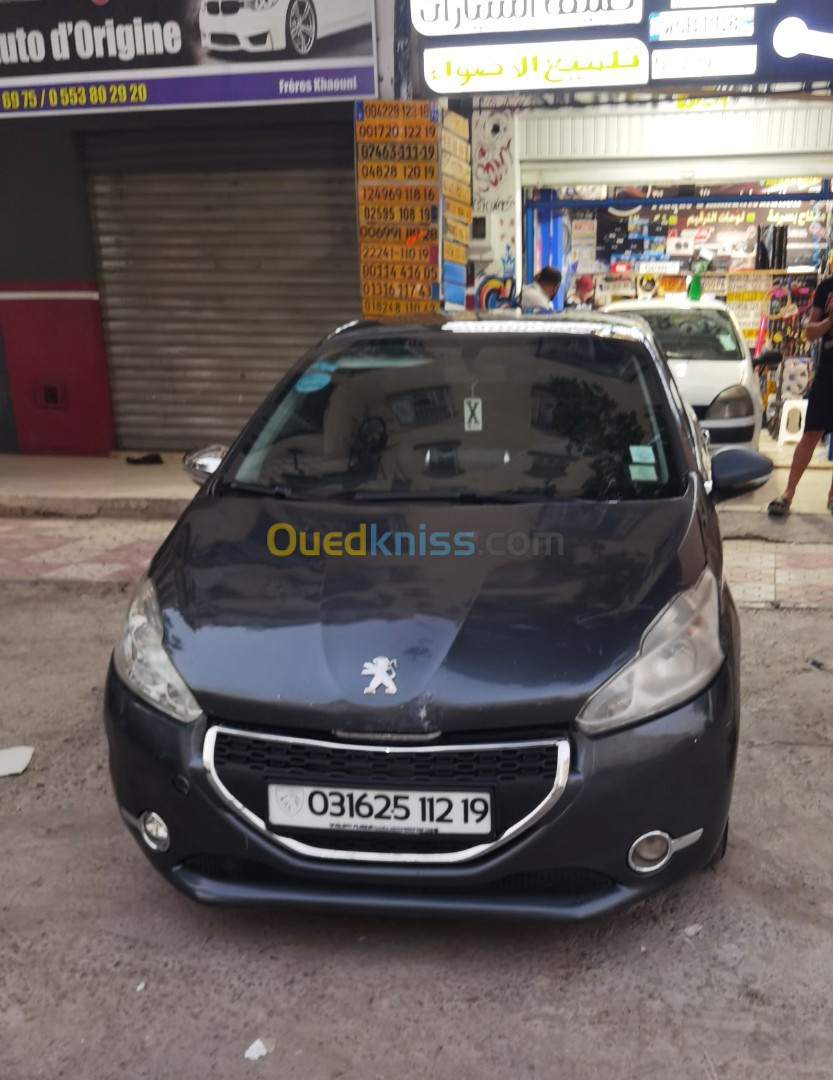 Peugeot 208 2012 Active