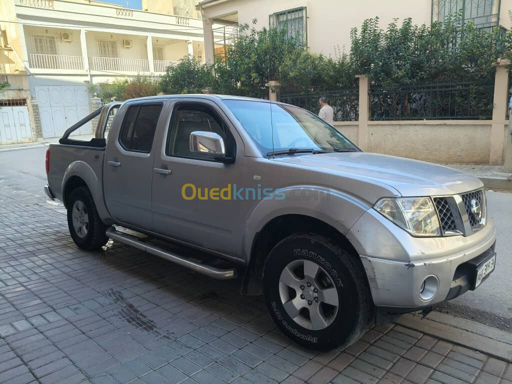 Nissan Navara 2009 Elegance 4x4