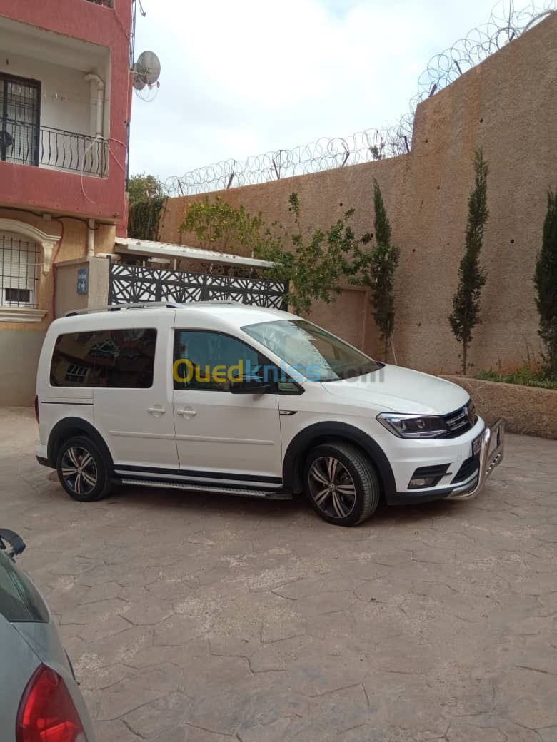 Volkswagen Caddy 2018 Alltrack