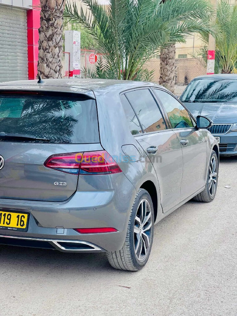 Volkswagen Golf 7 2019 DRIVE