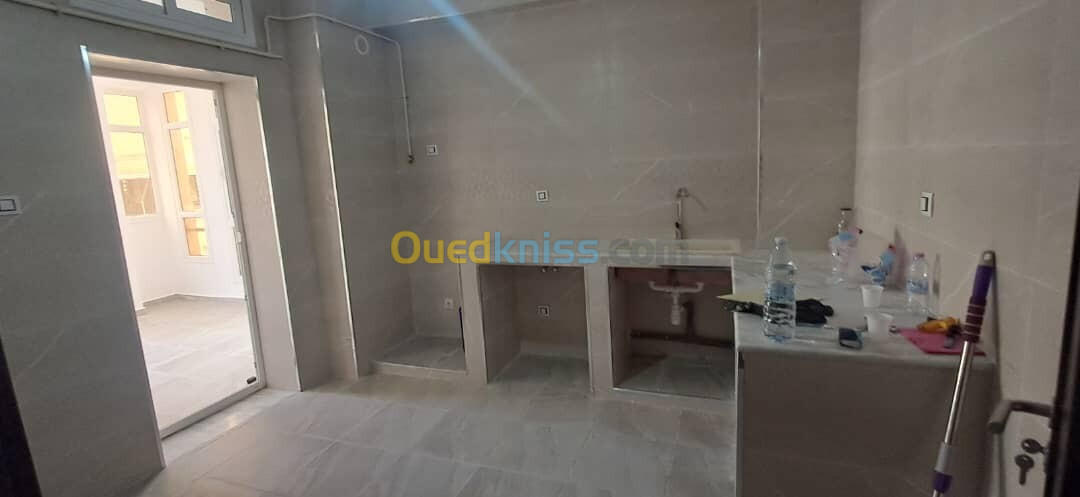 Vente Appartement F4 Annaba Annaba