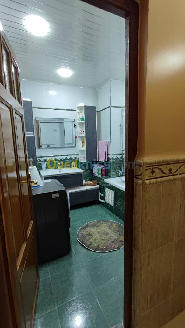 Vente Appartement F5 Annaba Annaba