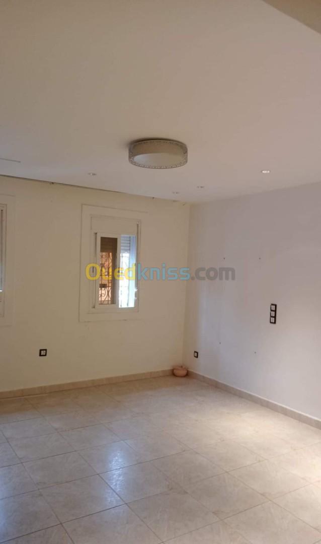 Location Appartement F3 Annaba Annaba