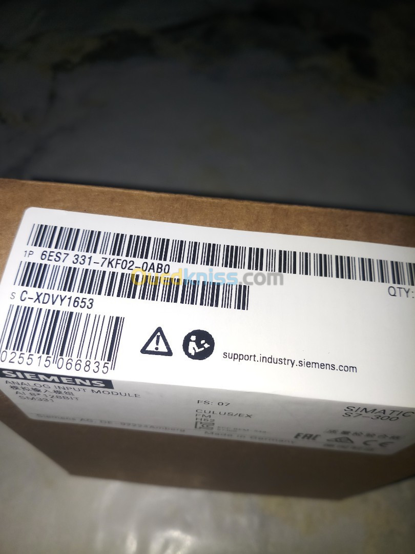 MODULE AUTOMATE SIEMENS  S7-300  8 ENTREES ANALOGIQUES REF: 6ES7 331-7KF02-0AB0