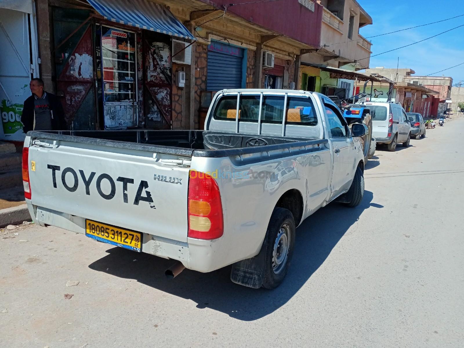 Toyota Hilux 2011 