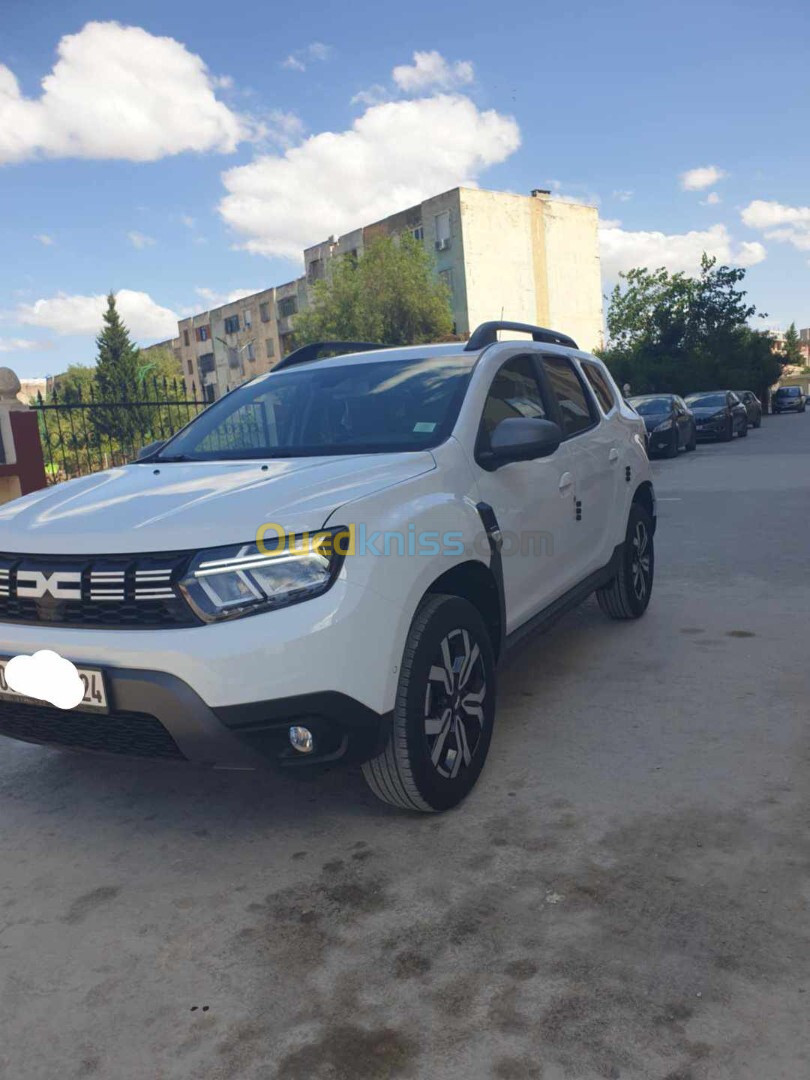 Dacia Duster 2023 Channel