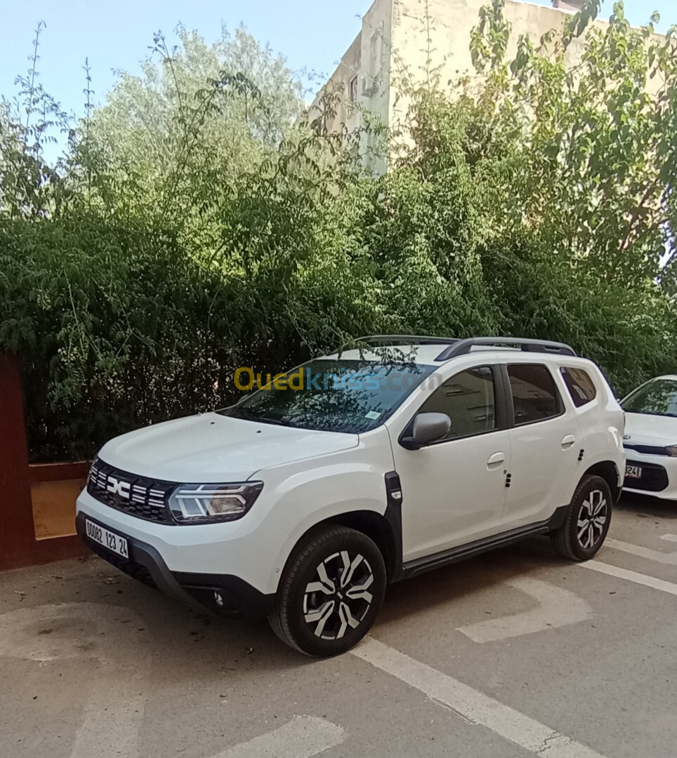 Dacia Duster 2023 