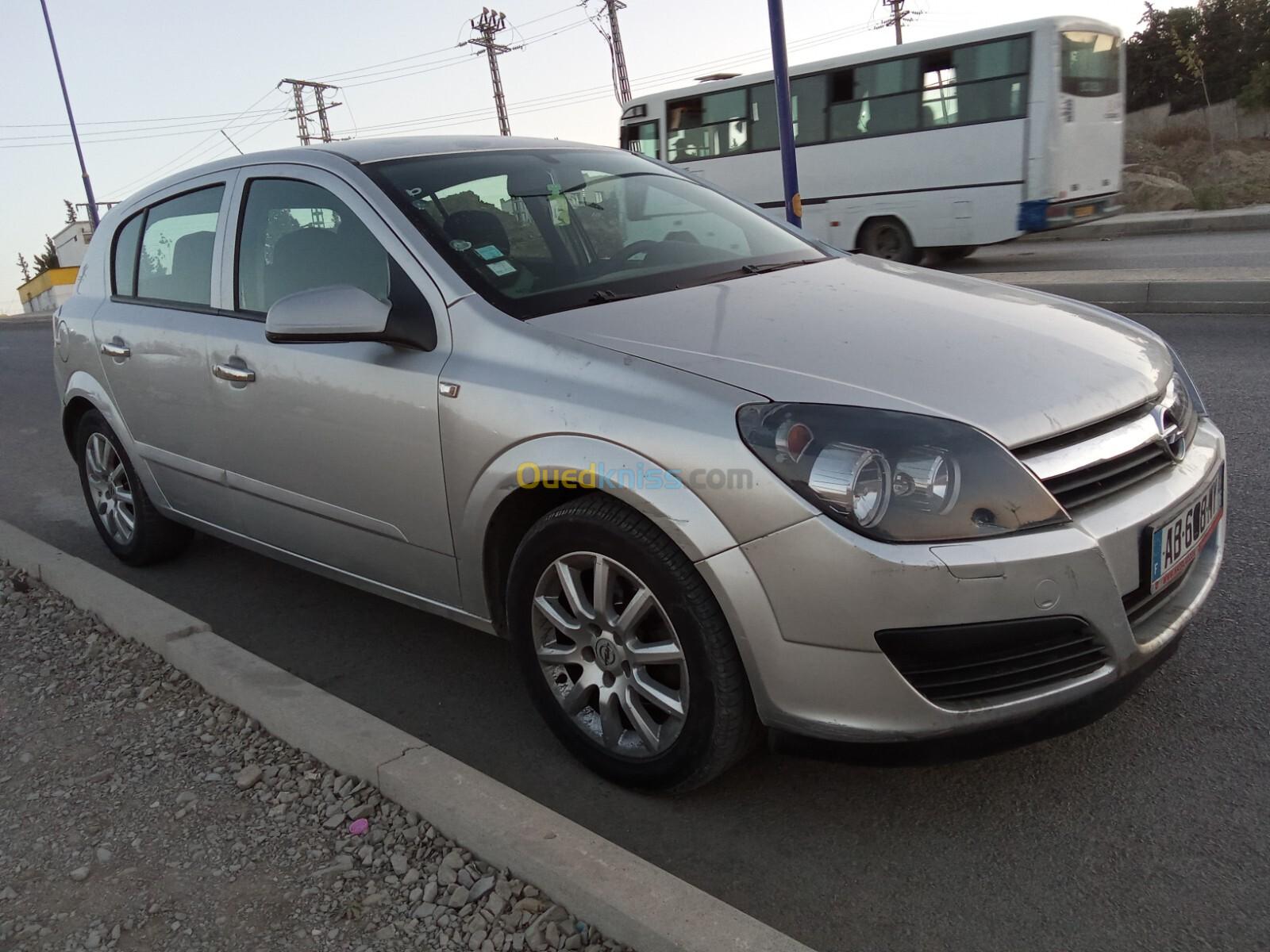 Opel Astra 2006 H