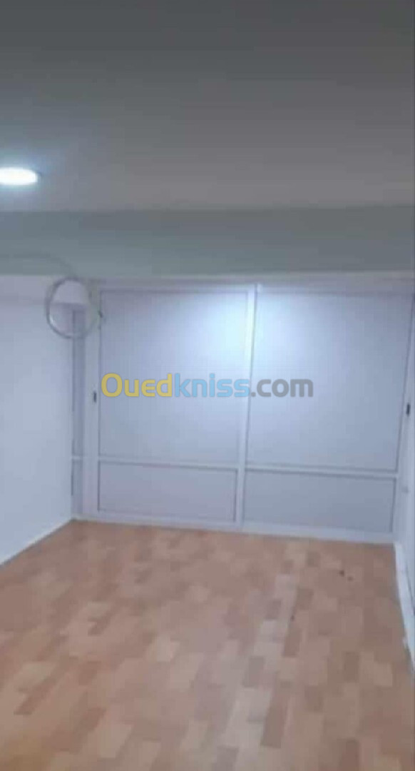 Location Appartement F1 Alger Beni messous