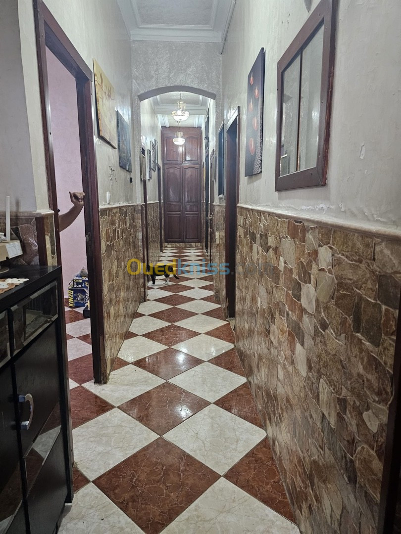 Vente Appartement F5 Alger Alger centre